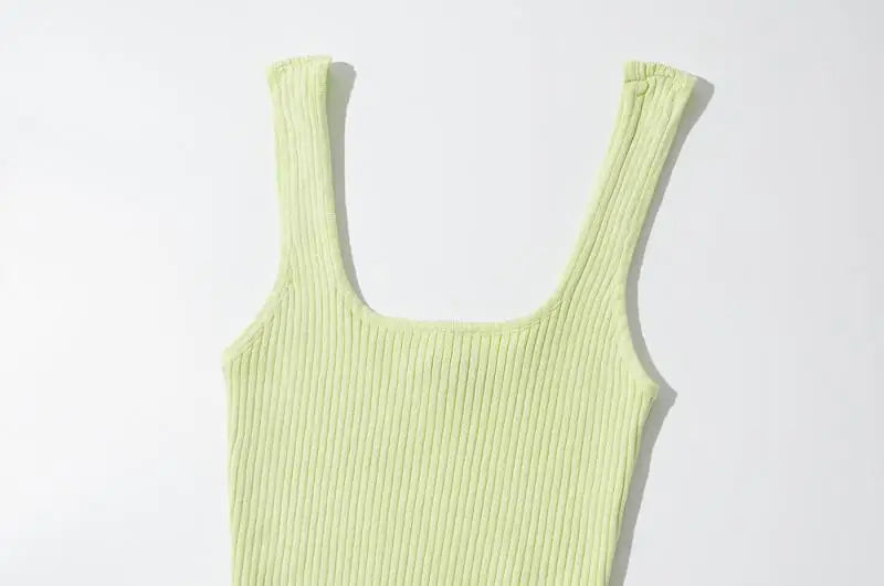 2024 Summer crop tops cute sexy sleeveless top women vintage cropped tank tops women ribbed tops korean fashion black white